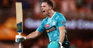 বিগ ব্যাশে এক ম্যাচে টি-টোয়েন্টি ক্রিকেটের একাধিক নজিরবিহীন কীর্তি